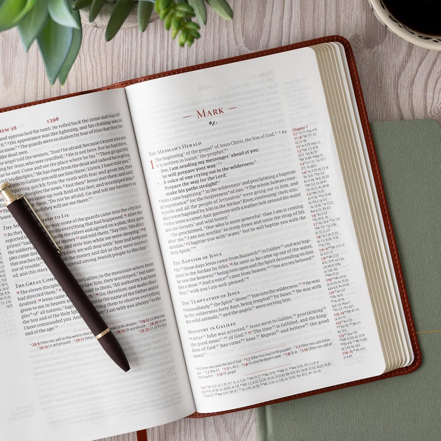 B CSB SINGLE-COLUMN PERSONAL SIZE REFERENCE BIBLE BURNT SIENNA (BLACK LETTER EDITION)
