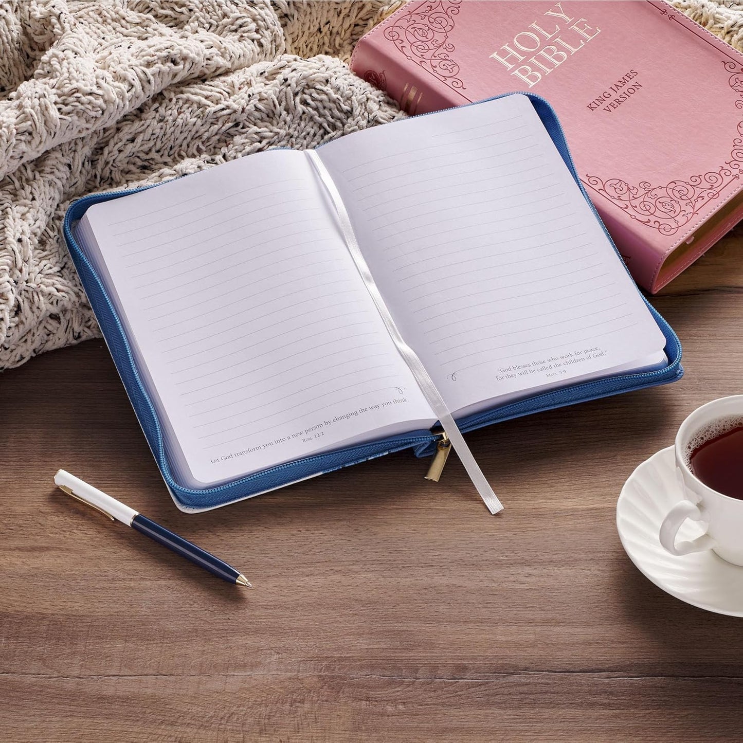 JOURNAL ZIPPERED: LOVE (JOHN 3:16) BLUE (CHECKERED FLORAL COLLECTION)