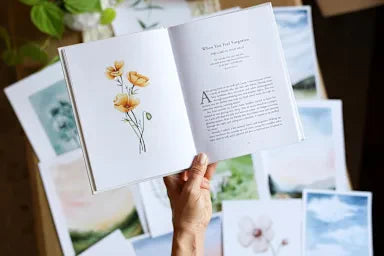 LIFT YOUR EYES: DAILY INVITATIONS TO BEHOLD CHRIST IN MOTHERHOOD