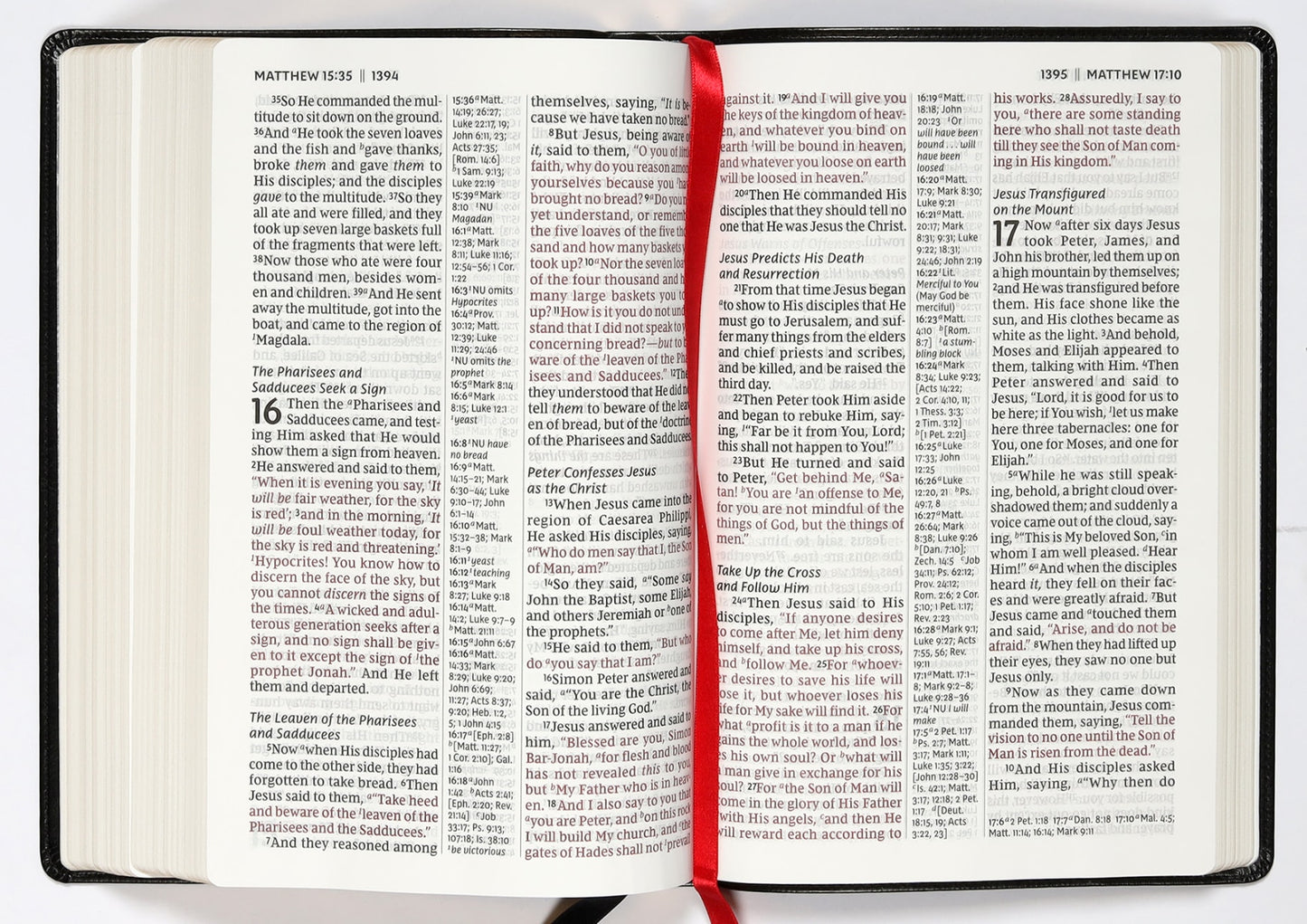B NKJV REFERENCE BIBLE CENTER-COLUMN GIANT PRINT BLACK (RED LETTER EDITION)