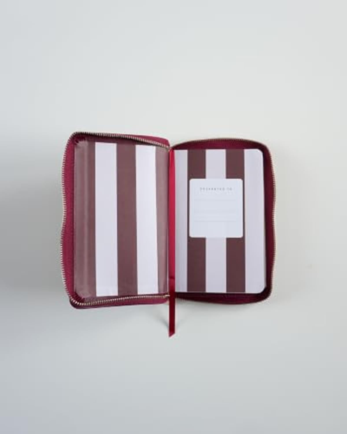 B NIV POCKET BIBLE WITH GOLD ZIP MULBERRY