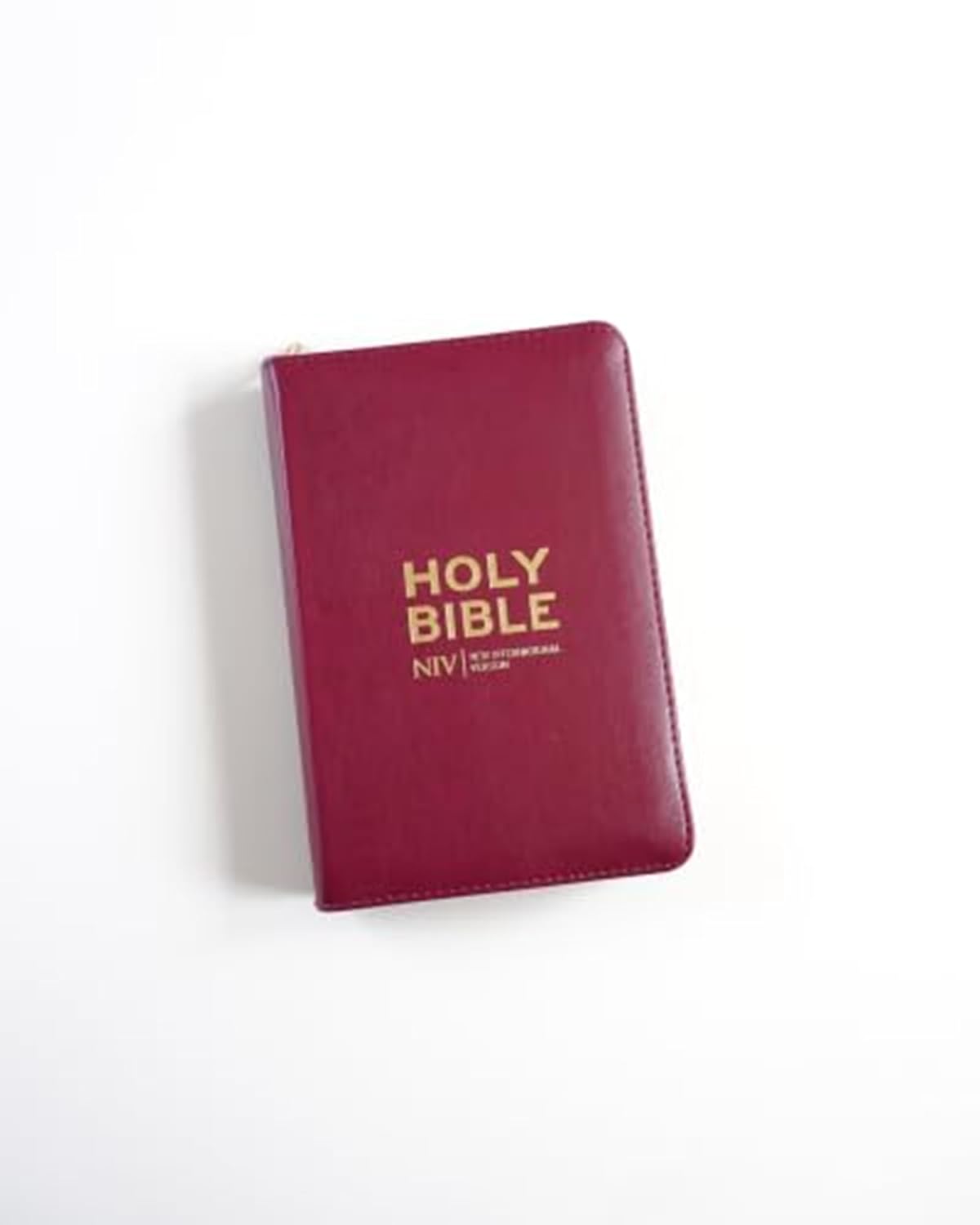 B NIV POCKET BIBLE WITH GOLD ZIP MULBERRY
