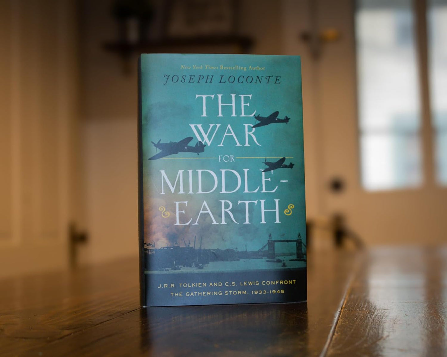 THE WAR FOR MIDDLE-EARTH: J.R.R. TOLKIEN AND C.S. LEWIS CONFRONT THE GATHERING STORM  19331945