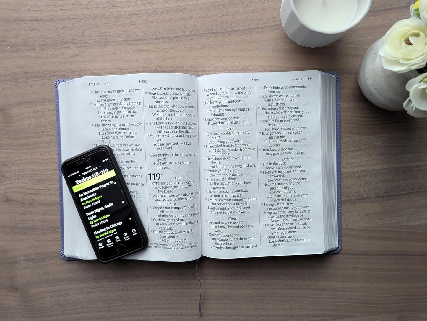 NLT GIANT PRINT BIBLE FILAMENT-ENABLED LAVENDER FLORAL (RED LETTER EDITION)
