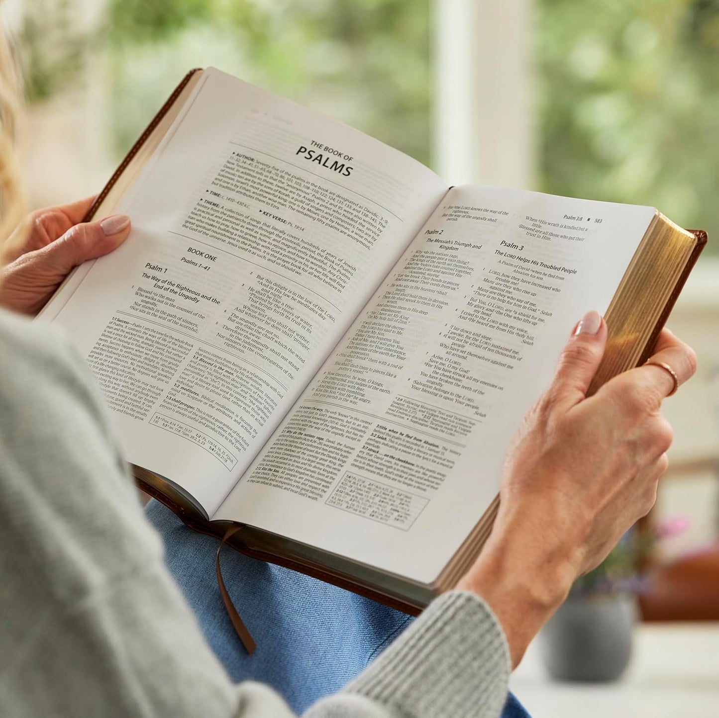 B NKJV FOUNDATION STUDY BIBLE  BLACK (RED LETTER EDITION)