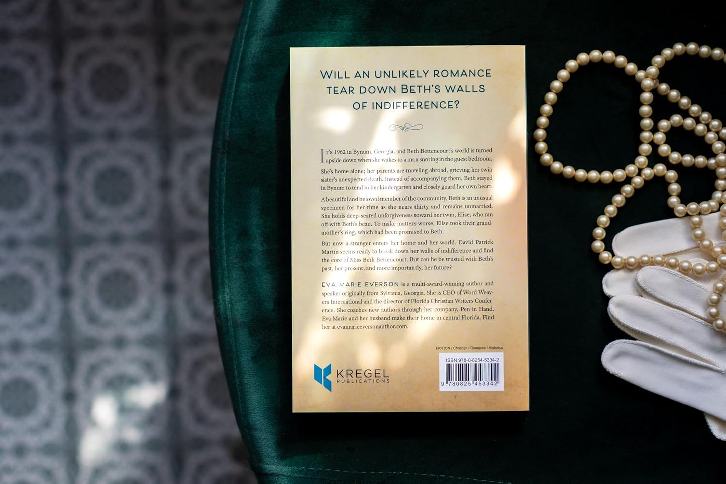 MISS BETH BETTENCOURT: A BYNUM  GEORGIA NOVEL
