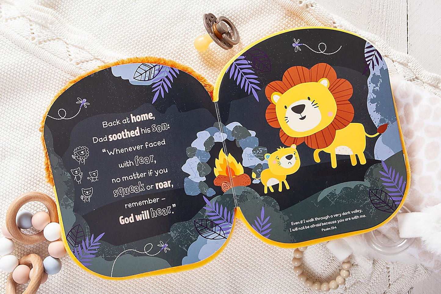 BRAVE LION (SQUISH AND SNUGG)
