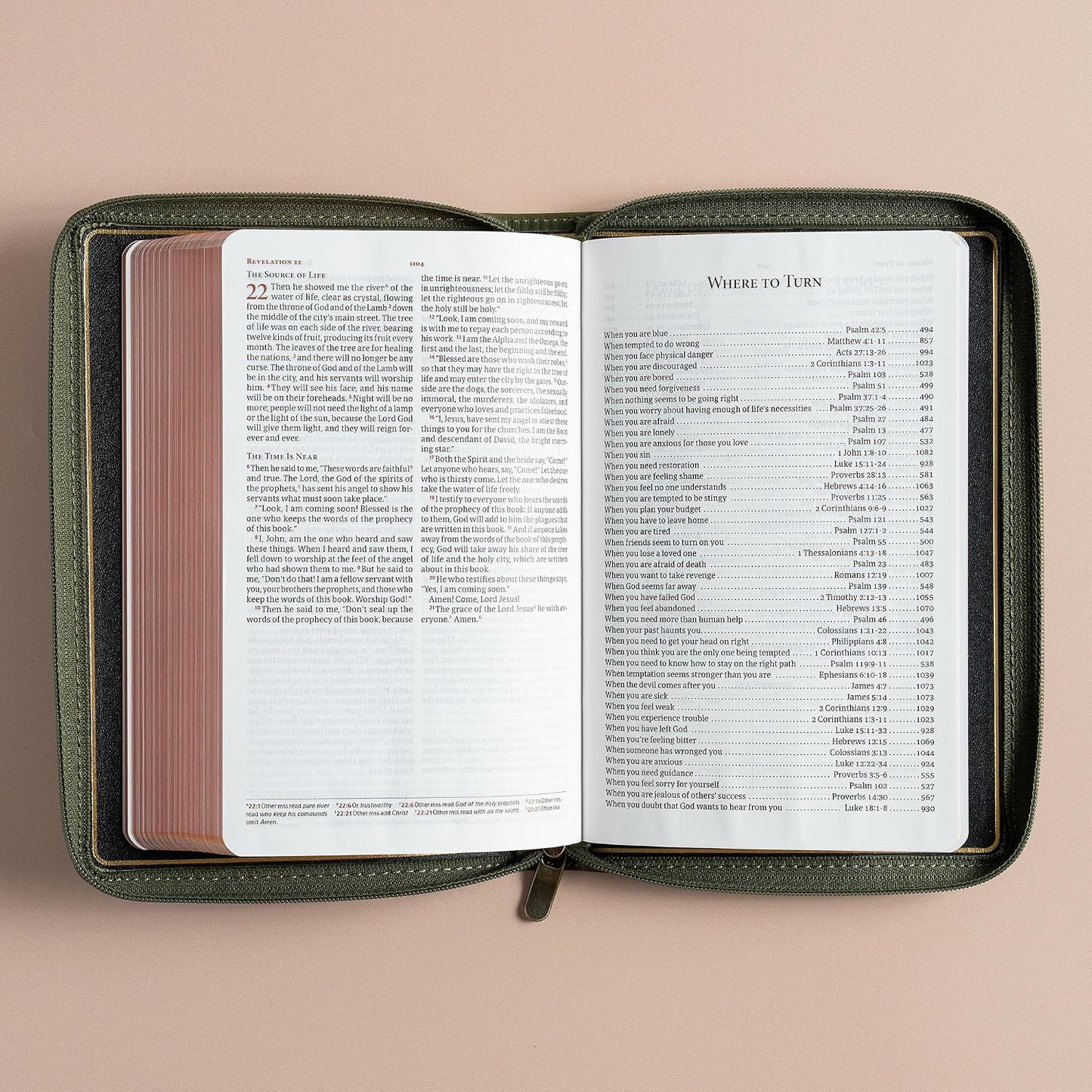 B CSB PERSONAL SIZE BIBLE  HOLMAN HANDCRAFTED COLLECTION  ZIPPER OLIVE (BLACK LETTER EDITION)