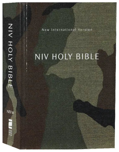 B NIV HOLY BIBLE COMPACT WOODLAND CAMO