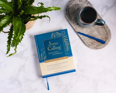 JESUS CALLING COMMEMORATIVE EDITION: ENJOYING PEACE IN HIS PRESENCE  (A 365-DAY DEVOTIONAL  INCLUDES 12 NEW BONUS DEVOTIONS AND 12 LETTERS FROM THE AUTHOR)