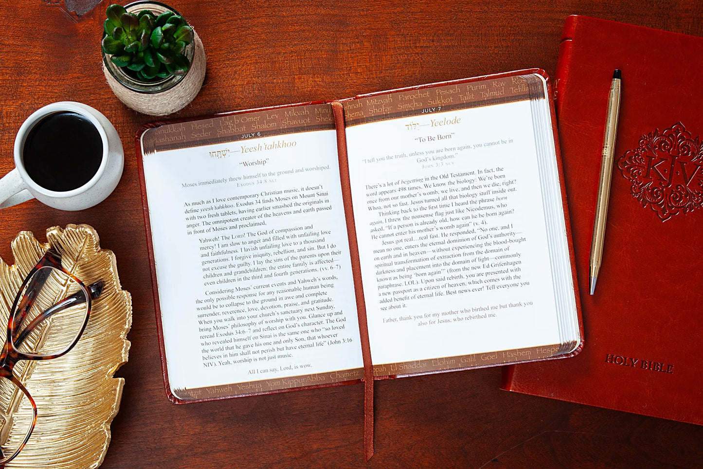 365 HEBREW WORDS EVERY CHRISTIAN SHOULD KNOW: A DAILY DEVOTIONAL