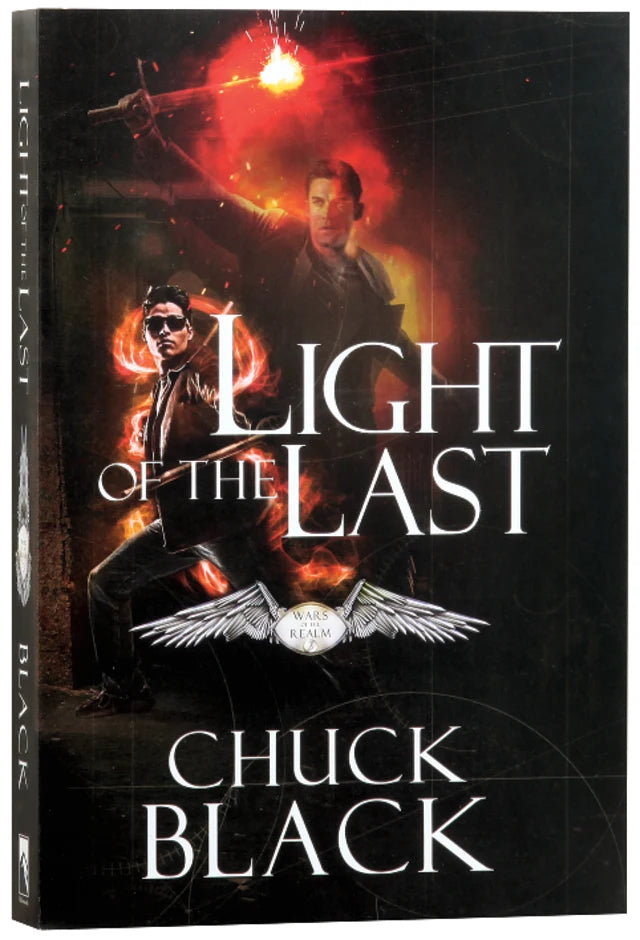 THE LIGHT OF THE LAST (#03 IN WARS OF THE REALM SERIES)