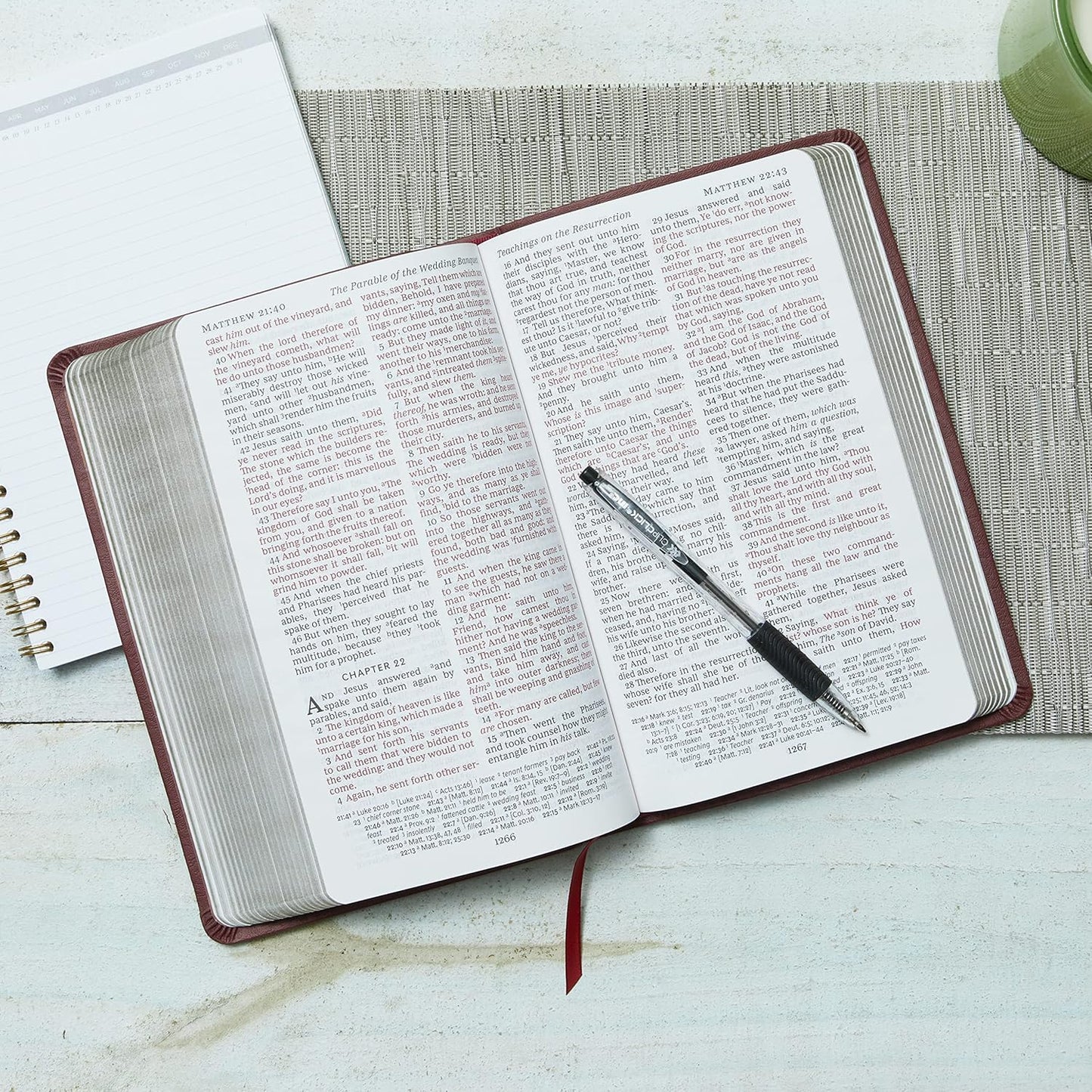 B NKJV THINLINE REFERENCE BIBLE BLACK (RED LETTER EDITION)